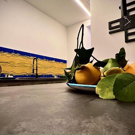 Casa Vacanze Sleep Art Palermo Bagian luar foto