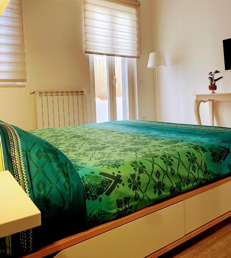 Casa Vacanze Sleep Art Palermo Bagian luar foto